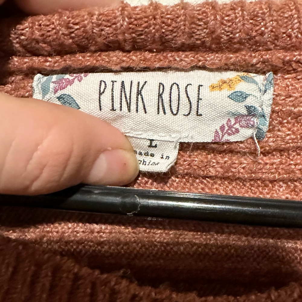 Pink Sweater - Picture 2 of 3